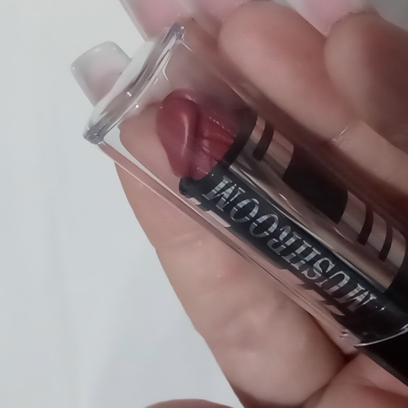 🎉HP🎉🆕 Mushroom Lipstick A103 - Picture 7 of 10